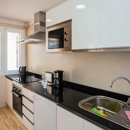 Ereza Amparo Villa *
