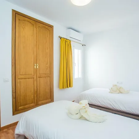 Ereza Amparo Villa